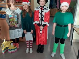 Rok szkolny 2024-2025 - 061 - Pasowanie na Czytelnika